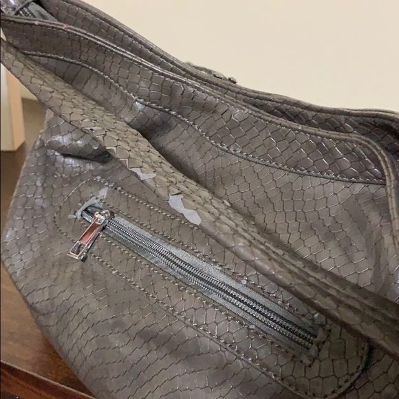 Cute Fun Bag!! - Picture 5 of 6